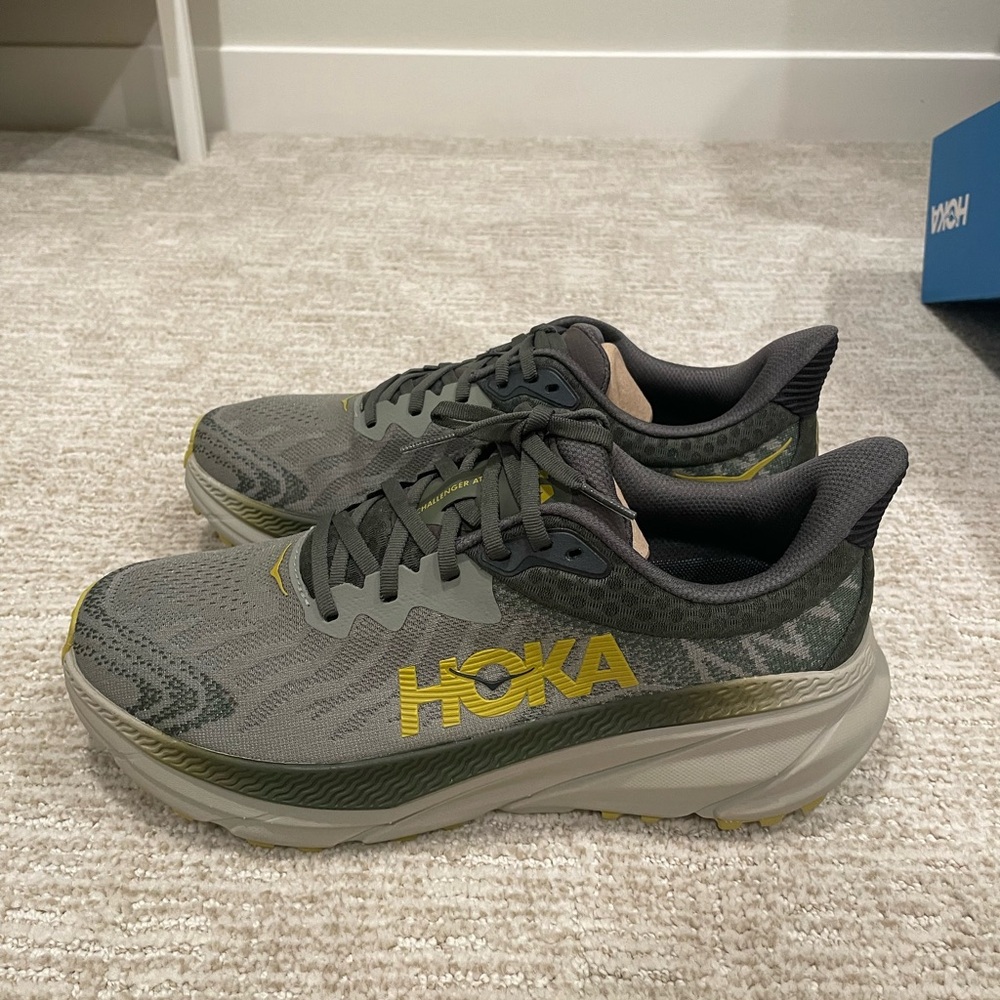 Hoka Challenger 7 Trail Running Shoes